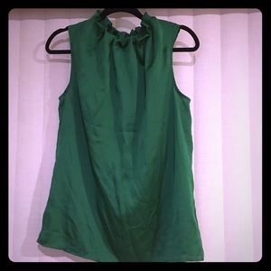 women's Emerald green sleeveless blouse